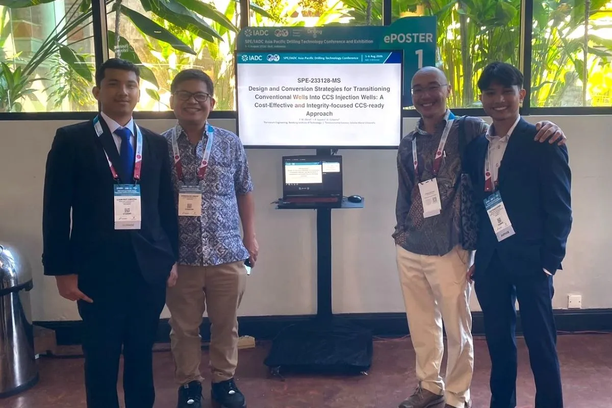 MAHASISWA ITB GAGAS KONSEP 'CCS-READY WELL' DI FORUM INTERNASIONAL BALI, DUKUNG TARGET NET ZERO EMISSION