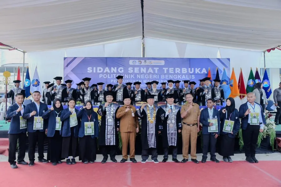 DARI PAPUA PEGUNUNGAN KE PULAU BENGKALIS, KISAH HONCE WENDA MENEMPUH ASA DI POLBENG