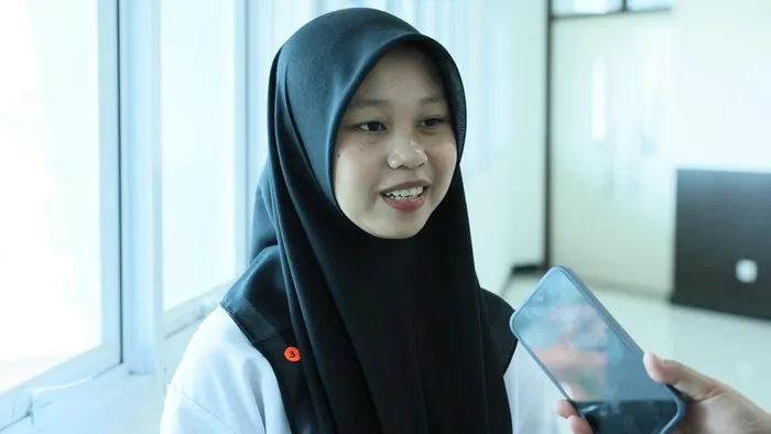 PEMPROV JAWA TENGAH GELONTORKAN BEBASISWA SANTRI SENILAI RP8,34 MILIAR UNTUK KULIAH DI DALAM DAN LUAR NEGERI