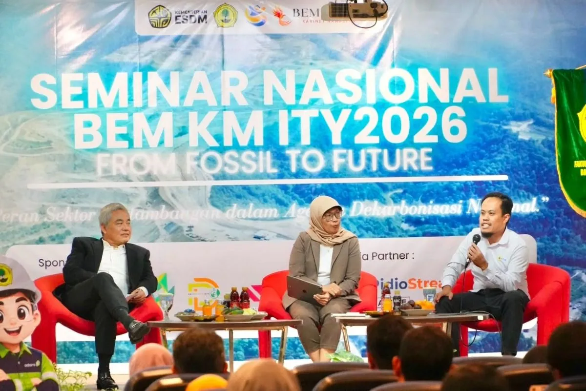 PLN UID YOGYAKARTA DORONG PEMAHAMAN MAHASISWA ITY TENTANG TRANSISI ENERGI DAN DEKARBONISASI